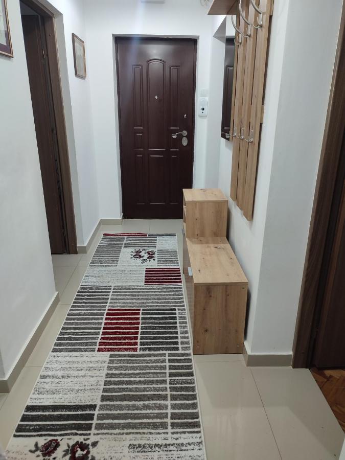 Lovely 1 Bedroom Apartment In City Centre, Sleeps 4 ! 图尔达 外观 照片