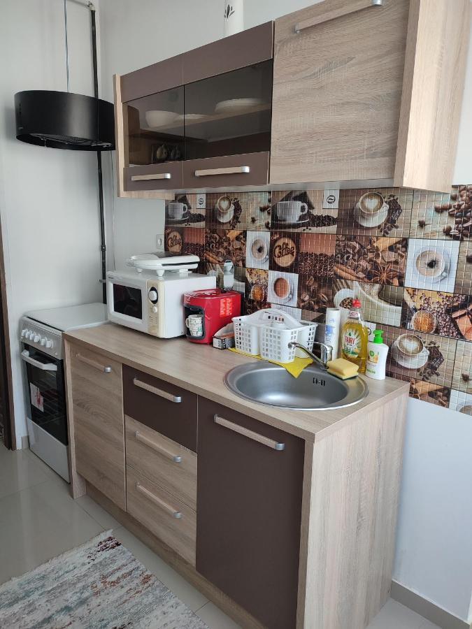 Lovely 1 Bedroom Apartment In City Centre, Sleeps 4 ! 图尔达 外观 照片